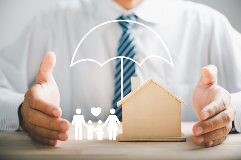 découvrez notre assurance anti-squatteurs légale, conçue pour protéger votre propriété contre l'occupation illégale en toute conformité avec la loi.